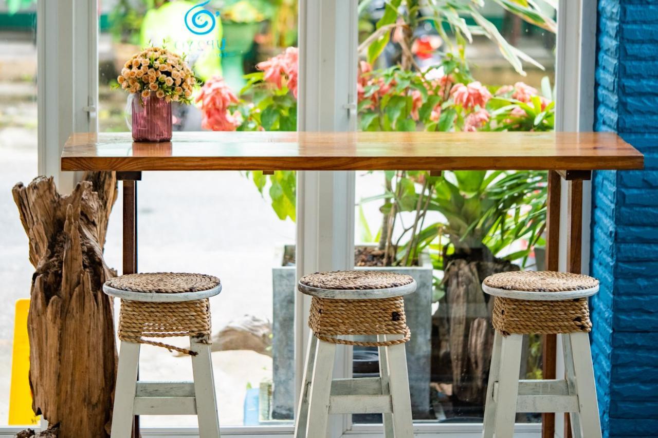 Meow Cafe & Hotel Patong Exterior foto