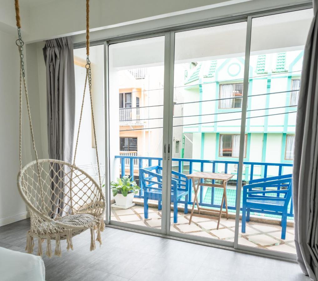 Meow Cafe & Hotel Patong Exterior foto