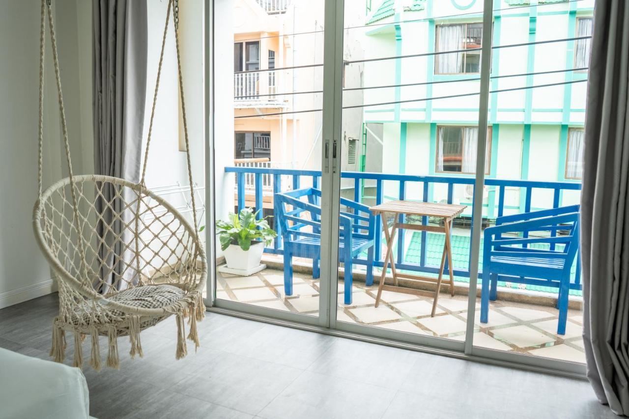 Meow Cafe & Hotel Patong Exterior foto
